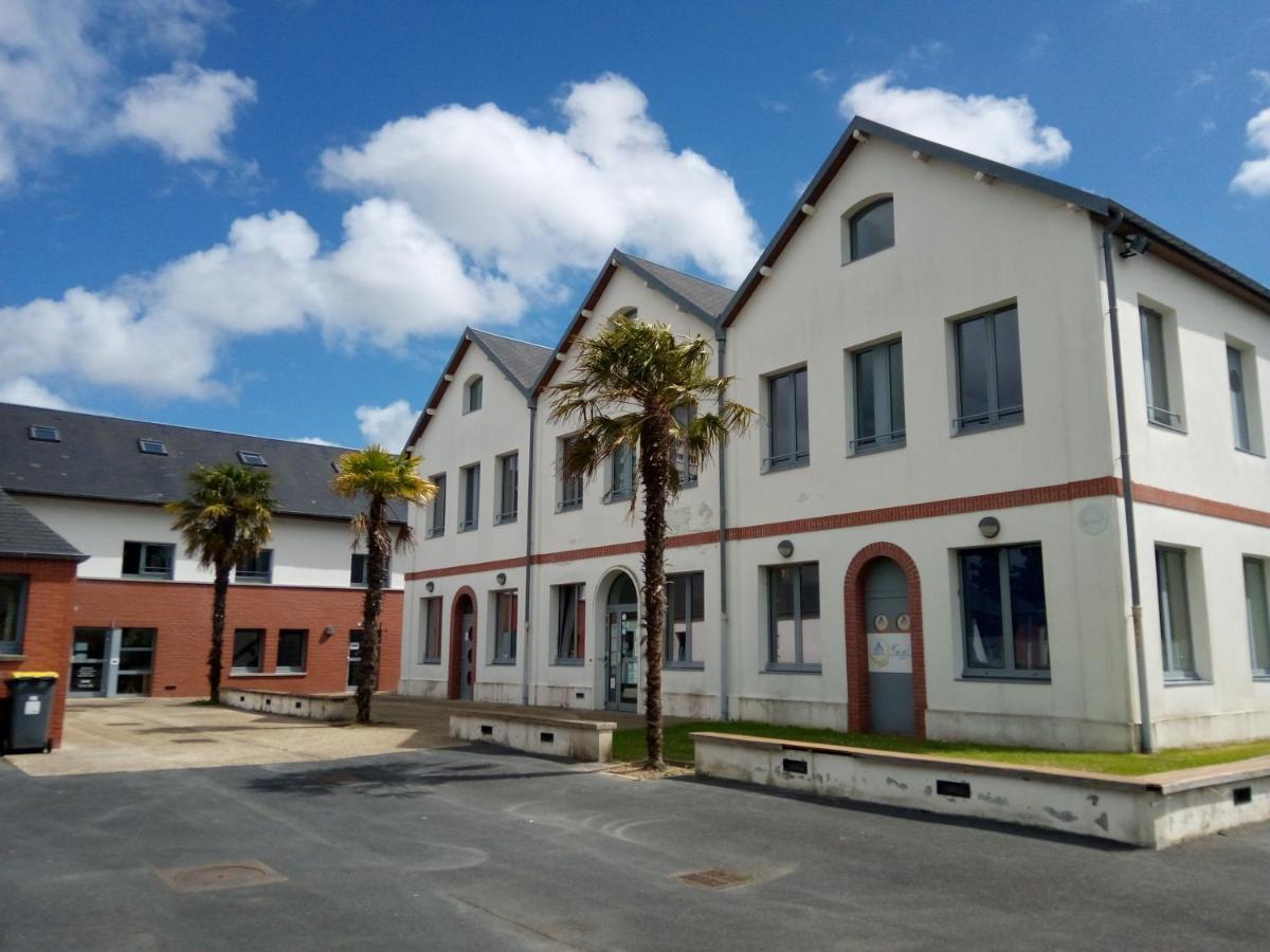 Auberge De Jeunesse Hi Cherbourg Екстериор снимка