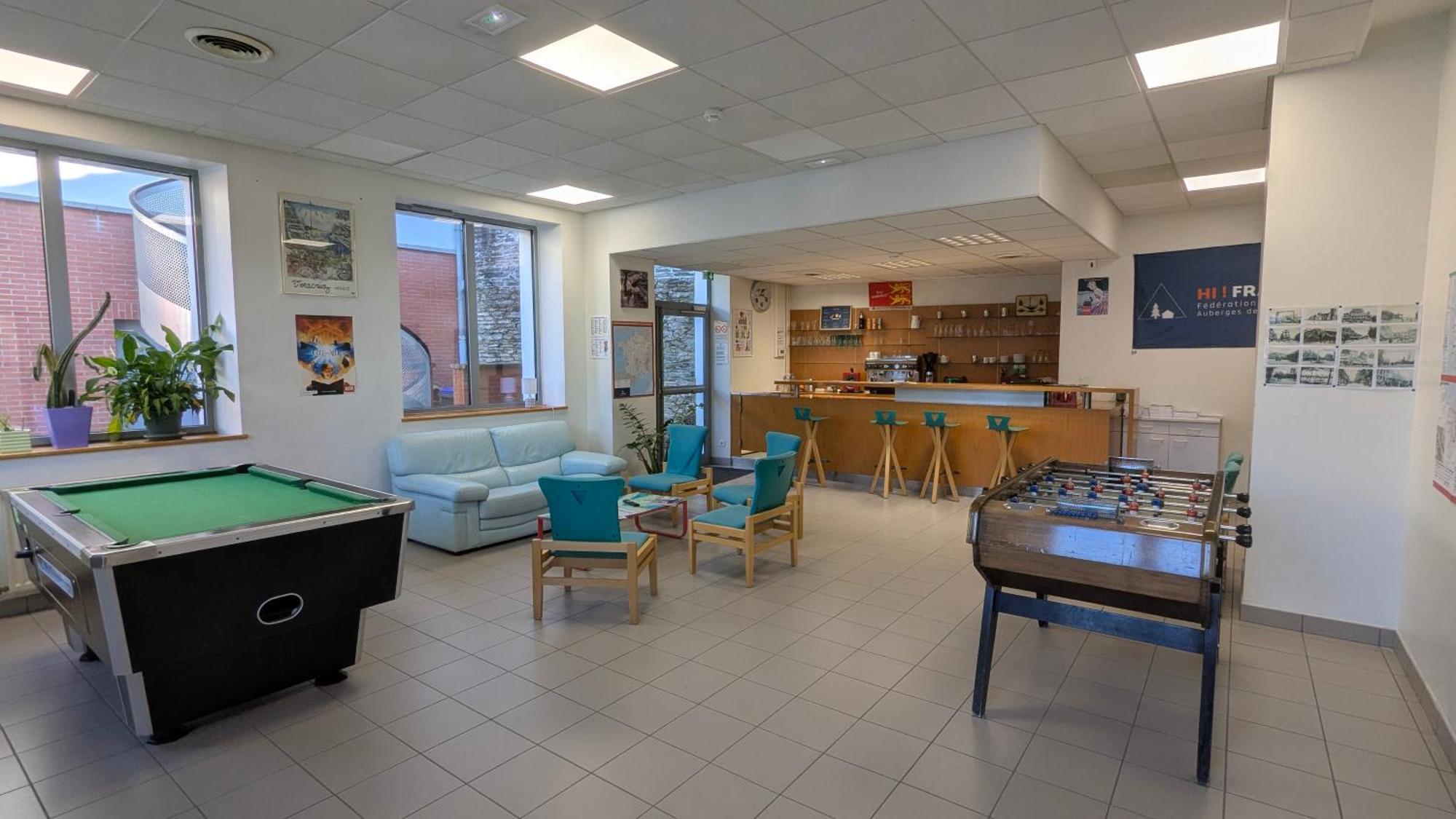 Auberge De Jeunesse Hi Cherbourg Екстериор снимка